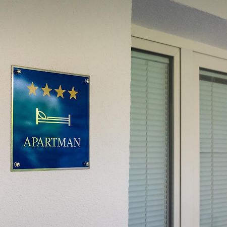 Maras Premium Apartments Poreč Exteriör bild