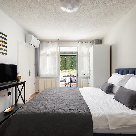 Maras Premium Apartments Poreč Exteriör bild