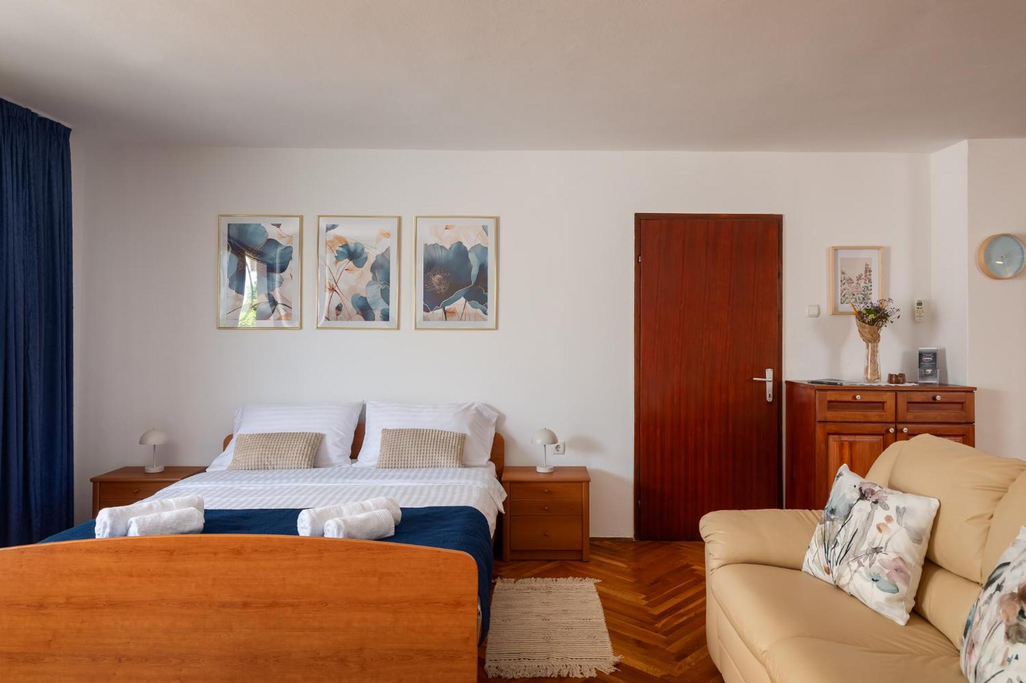 Maras Premium Apartments Poreč Exteriör bild